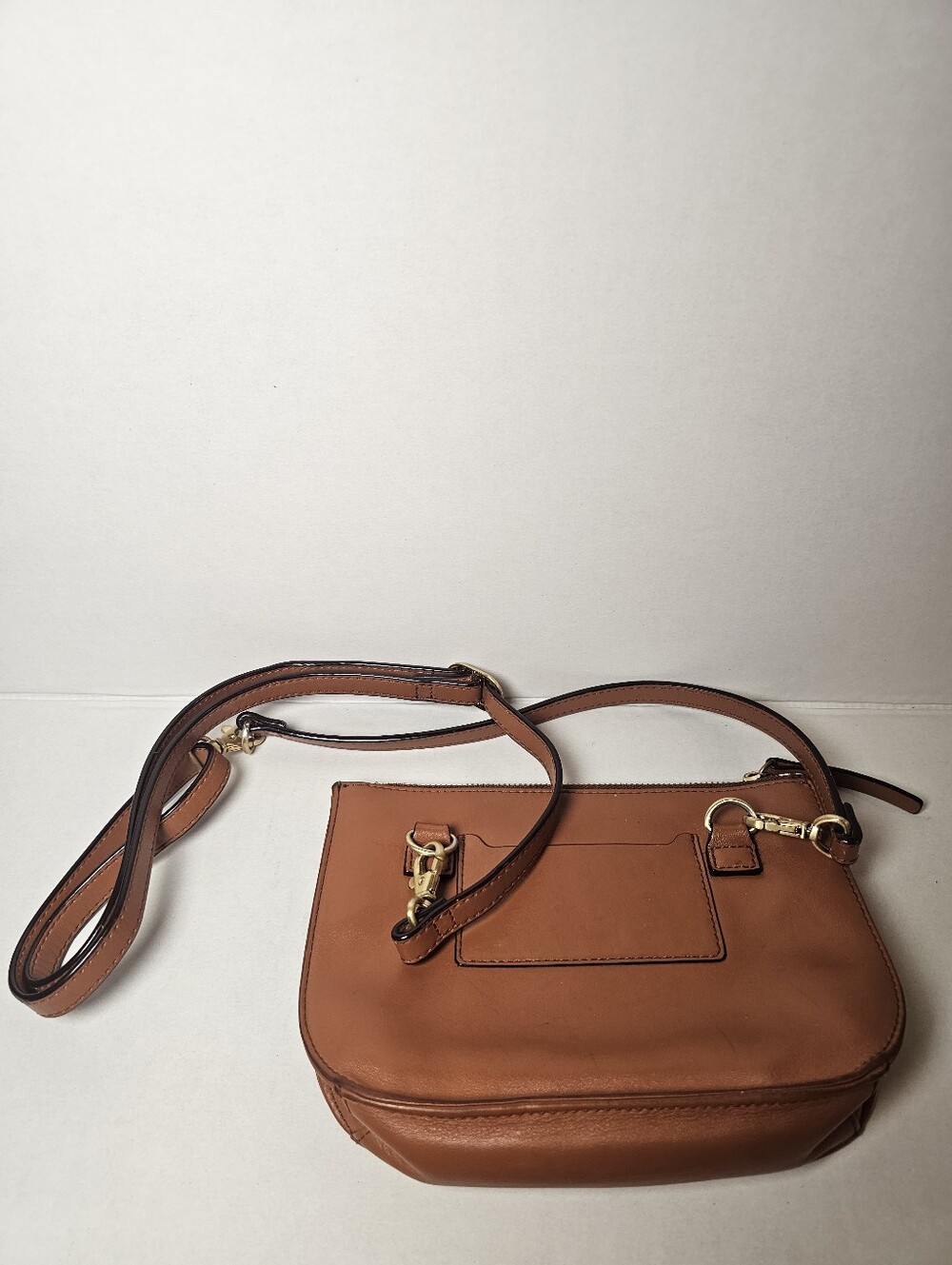 Lo & Sons Leather Crossbody Bag Cognac Brown Made In Cambodia The Waverly 2 - Picture 4 of 13